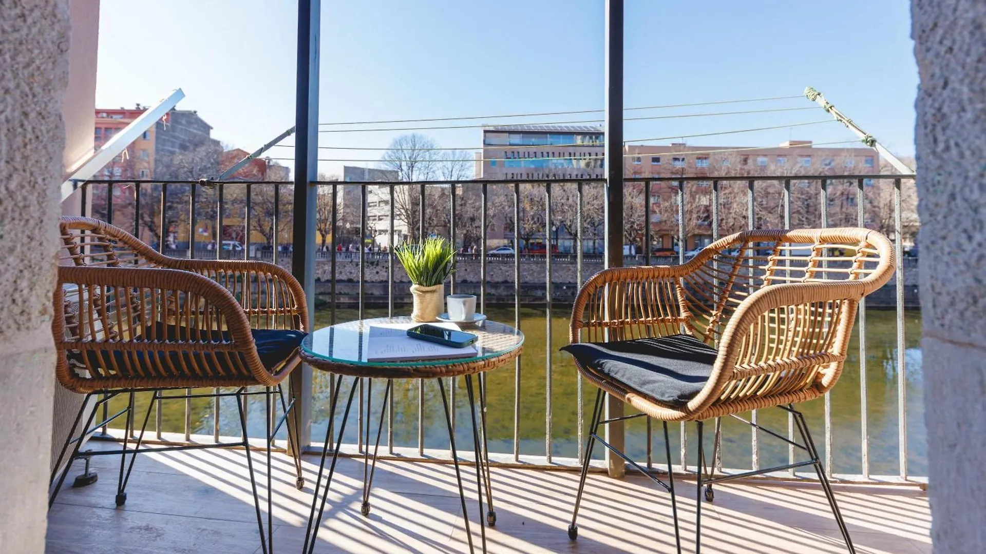 Bravissimo Calderers El Llop, With River Views Gerona